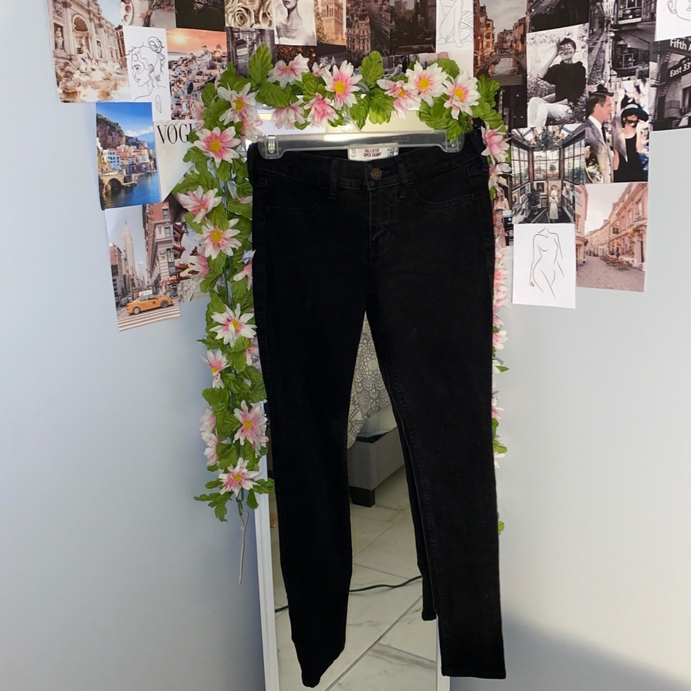 Hollister skinny jeans